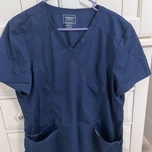 Scrub set. Only worn handful of times.